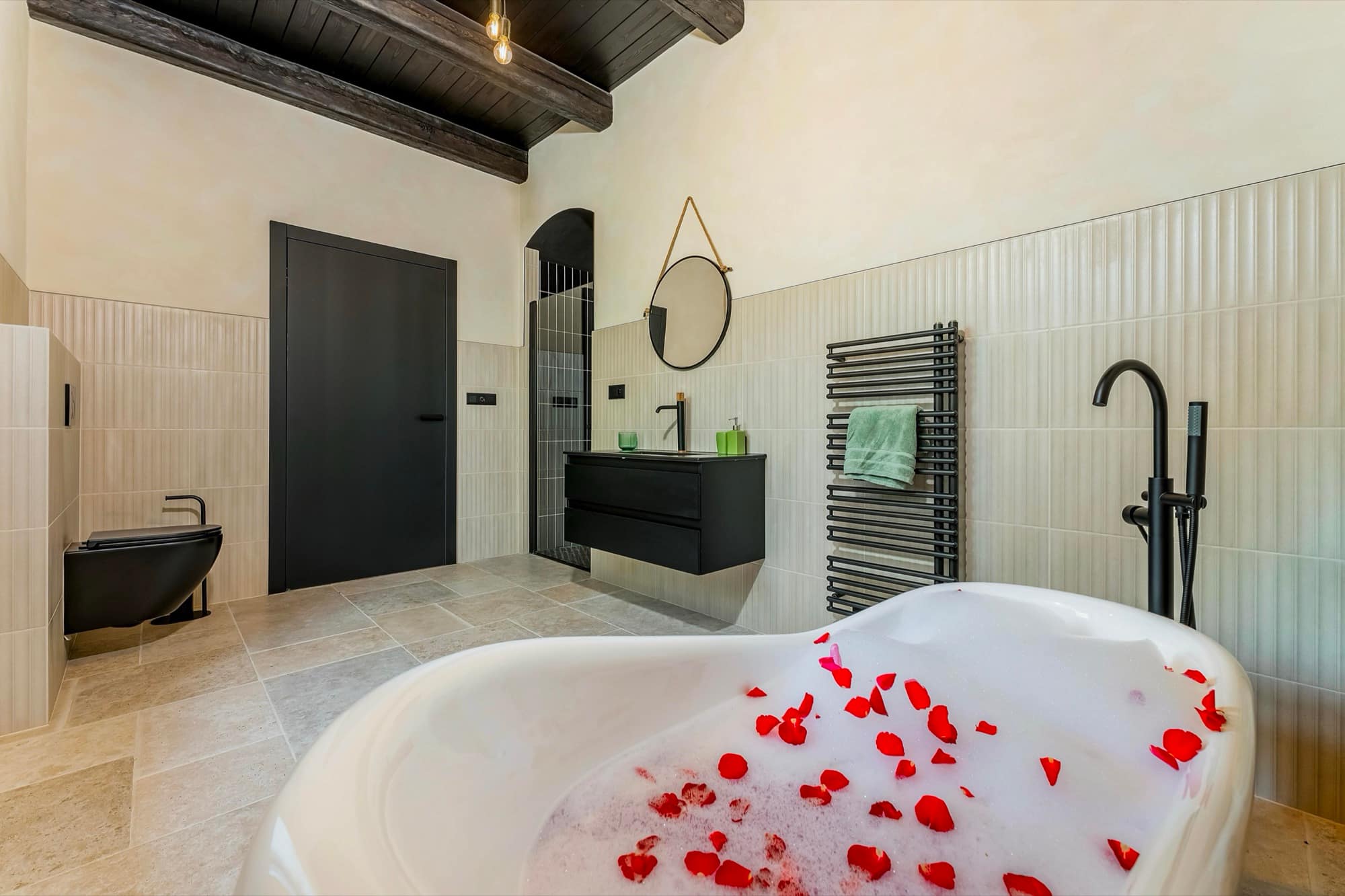 Interiér a zázemí apartmánu APIS