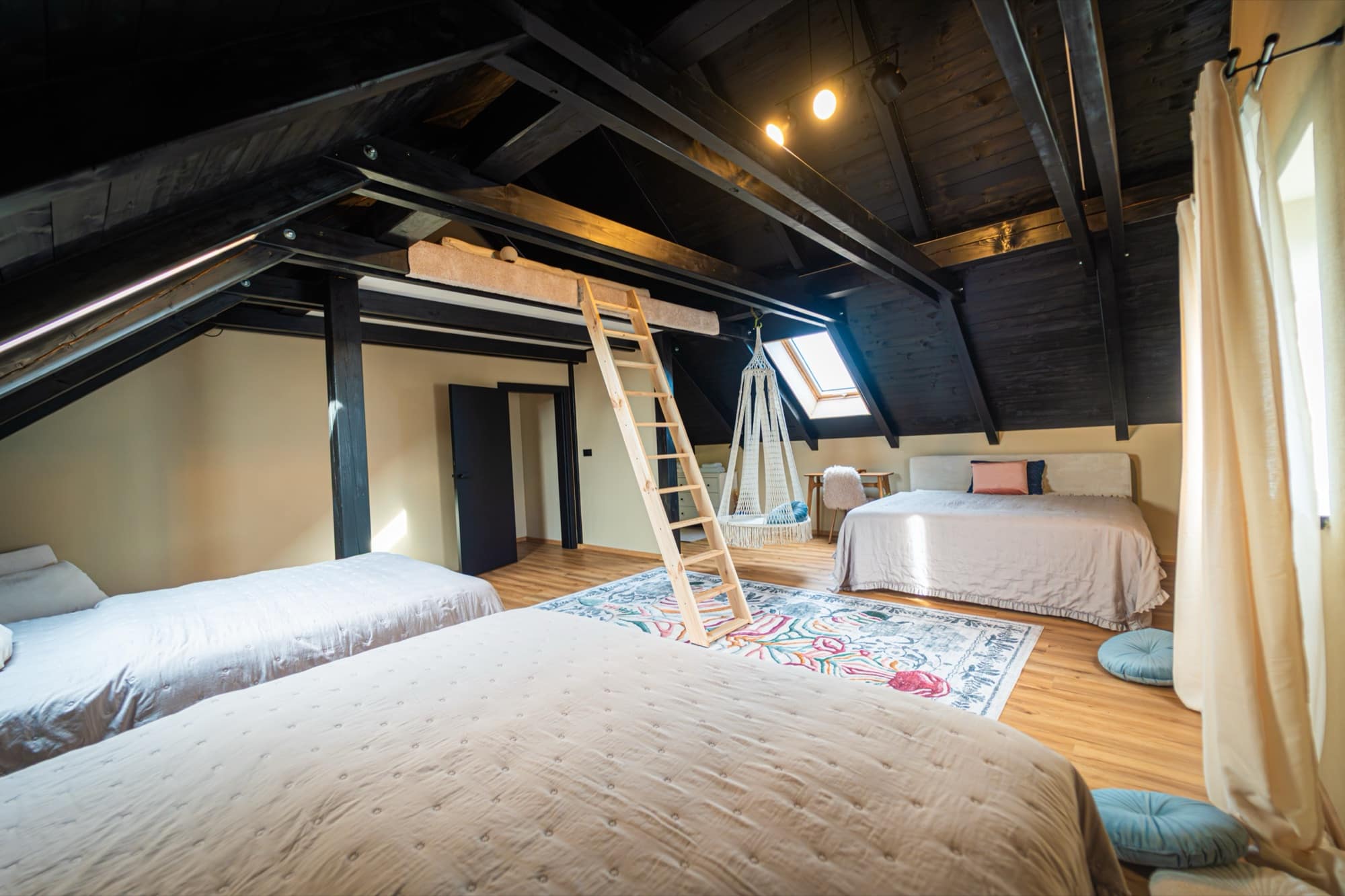 Interiér a zázemí apartmánu APIS