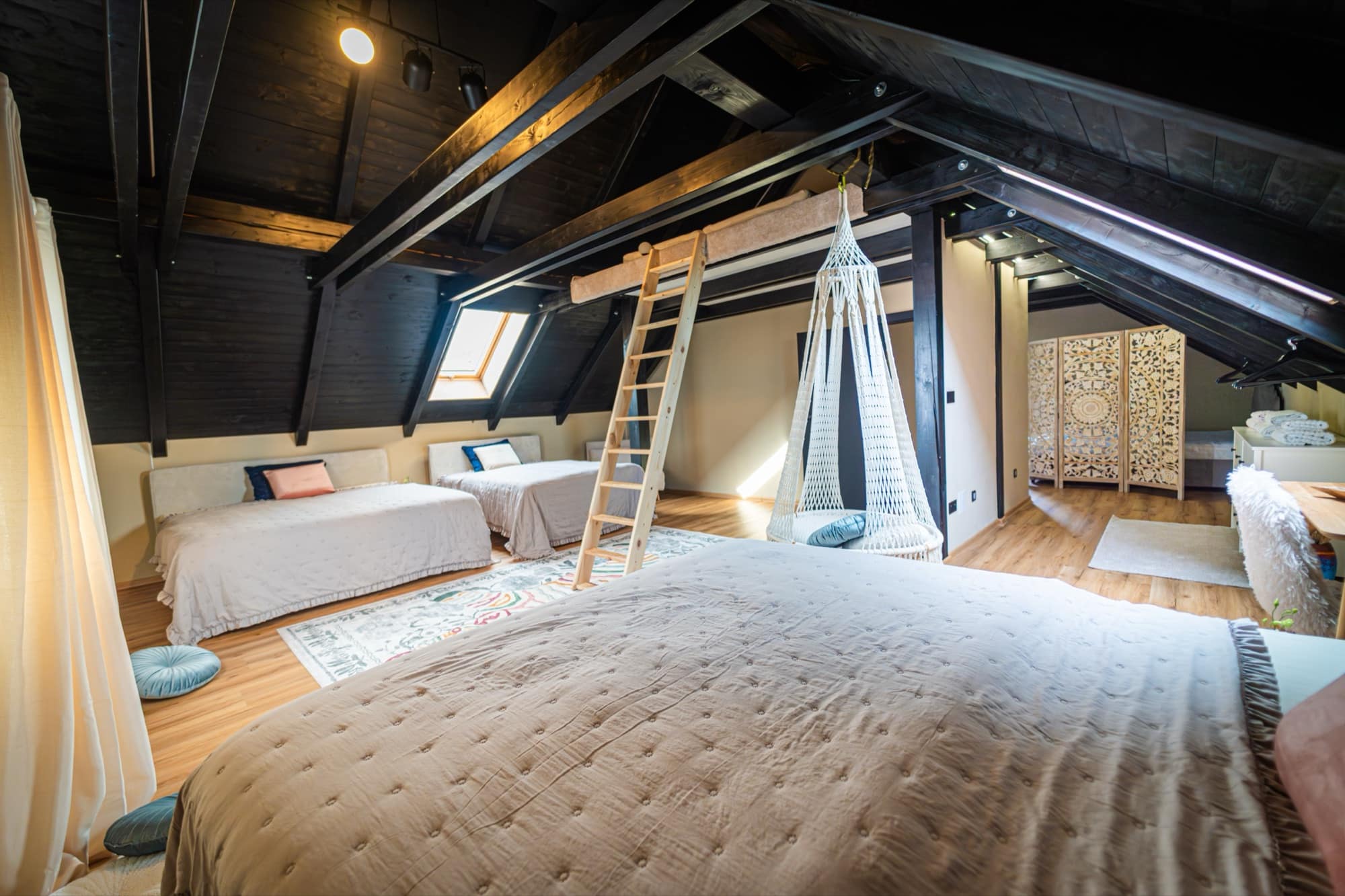 Interiér a zázemí apartmánu APIS