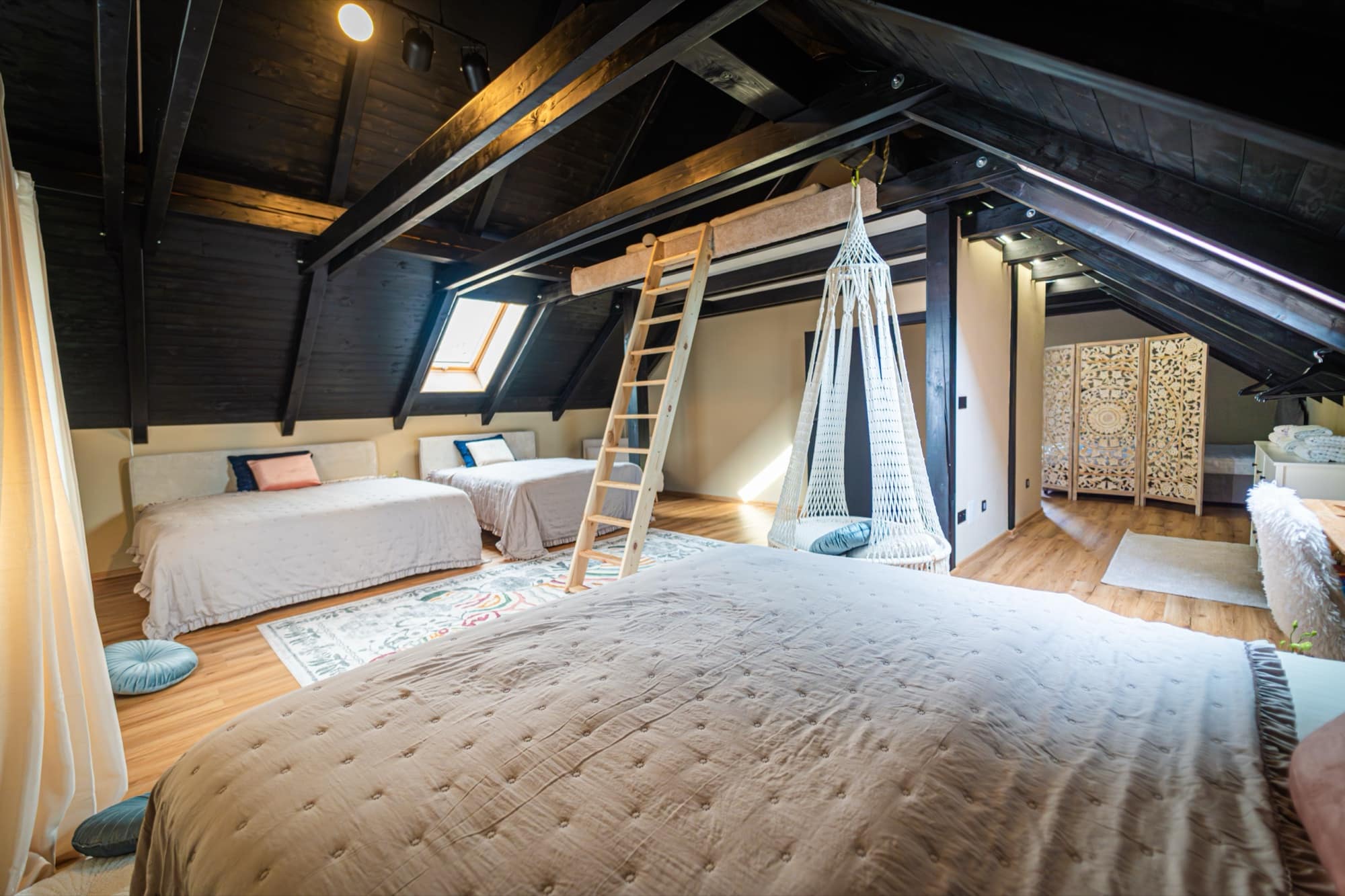 Interiér a zázemí apartmánu APIS
